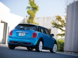 MINI Hatch 5