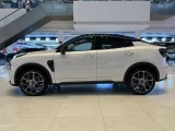 Lynk & Co 05 8