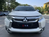 Mitsubishi Pajero Sport 9