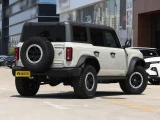 Ford Bronco 24